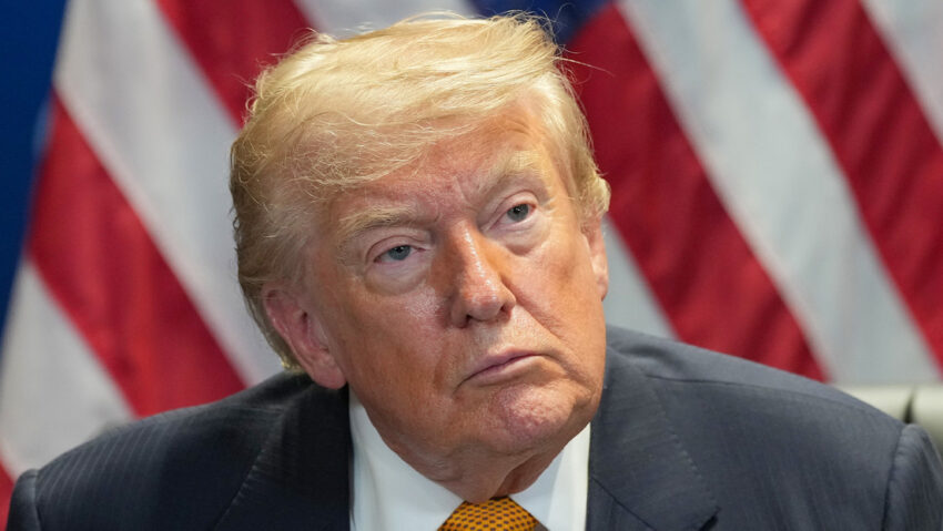 "Matamos a Trump": Exhiben nuevo mural en céntrica plaza de Teherán
