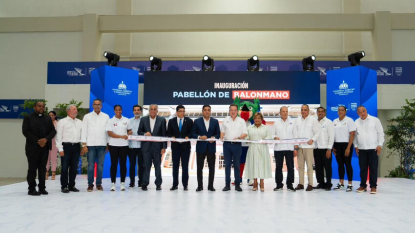 Mivhed entrega remozado el Pabellón de Balonmano en el Parque del Este