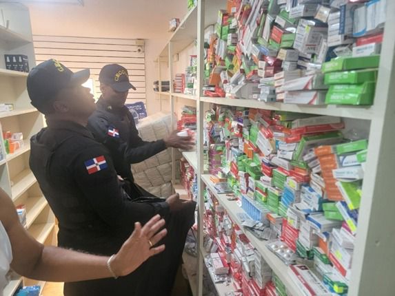 Refuerzan operativos contra comercio ilícito medicamentos