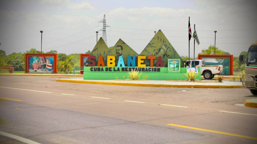 Presidente Abinader inaugura carretera Cruce Los Quemados que mejora la conectividad e impulsa el desarrollo de cientos de familias y productores agrícolas de Santiago Rodríguez