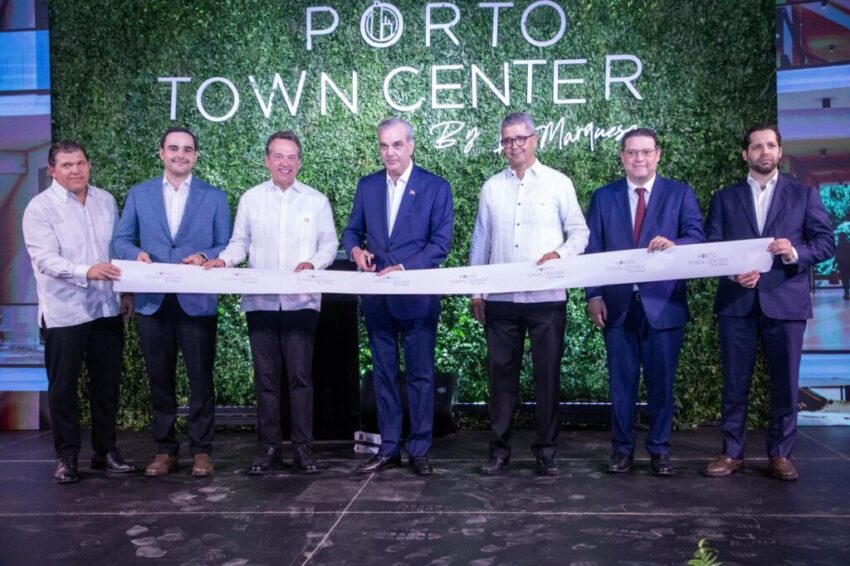 Arroyo Hondo estrena Porto Town Center by La Marquesa con acto encabezado por Luis Abinader