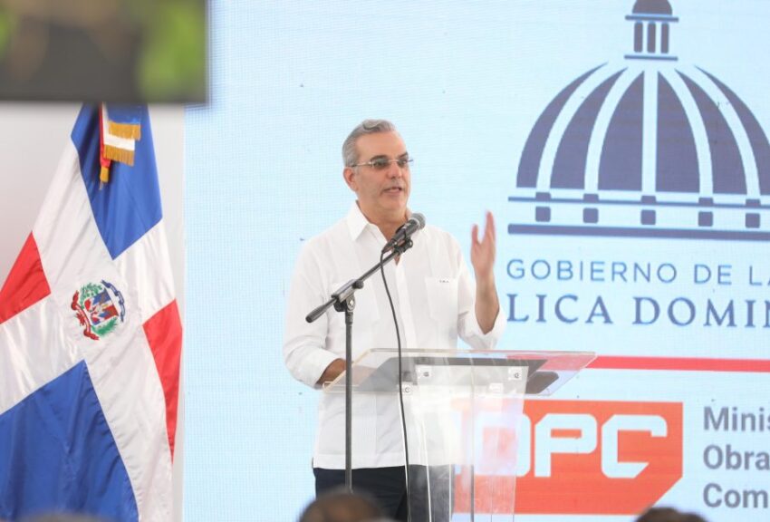 Luis Abinader inaugurará este fin de semana tres carreteras en la Línea Noroeste