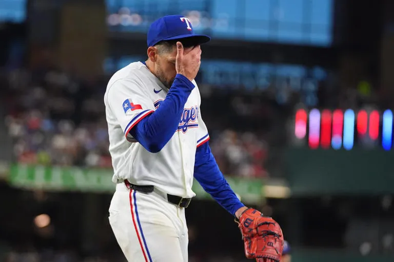 Nathan Eovaldi brilla en la victoria de los Rangers 10-4 sobre los Tigers