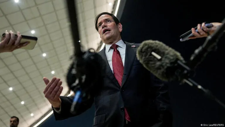 Estados Unidos inicia el envío de ayuda humanitaria a Cuba tras el compromiso asumido por Marco Rubio