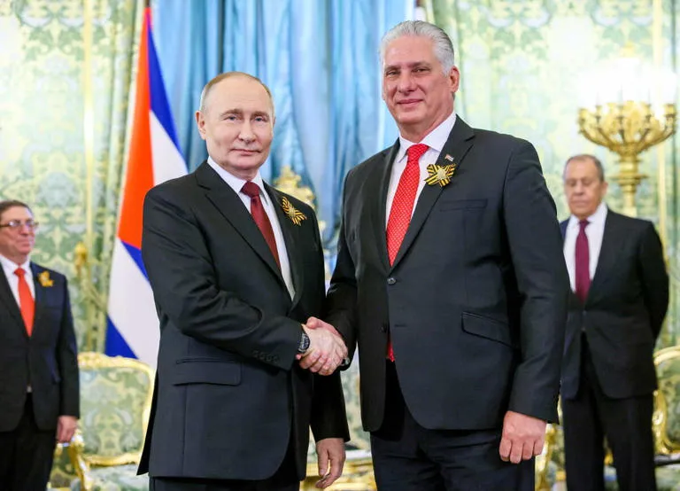 Rusia lanza programa de formación para "líderes globales" dirigido a ciudadanos cubanos