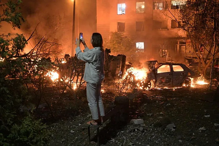 Rusia intensifica ofensiva sobre Kiev: Nuevo ataque con misiles y drones deja al menos 8 muertos