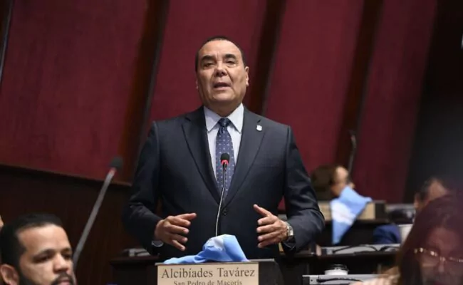 Diputado de la Fuerza del Pueblo advierte que el Código Penal debió discutirse por más tiempo