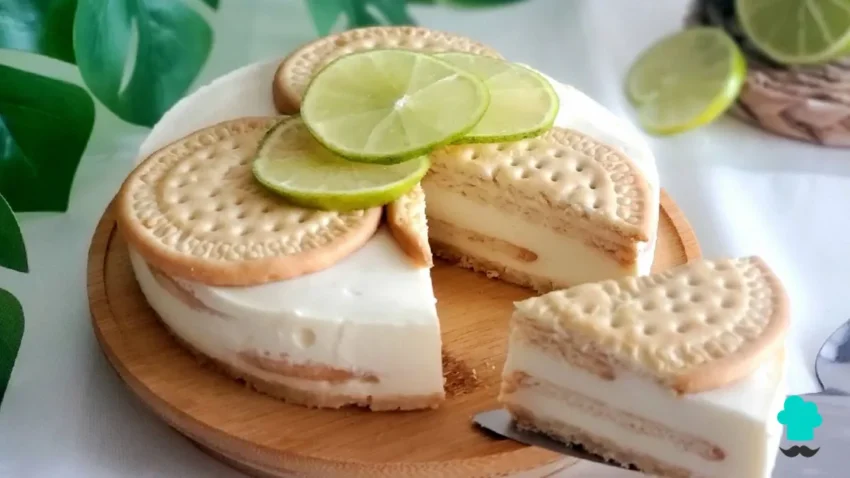 Receta de Tarta fría de limón y galletas sin horno: un postre cremoso.