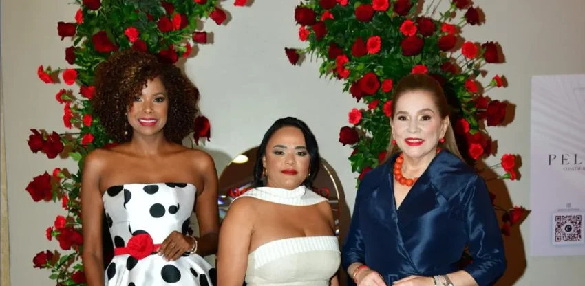 Sofía Lana presenta emotivo libro con 50 claves de amor