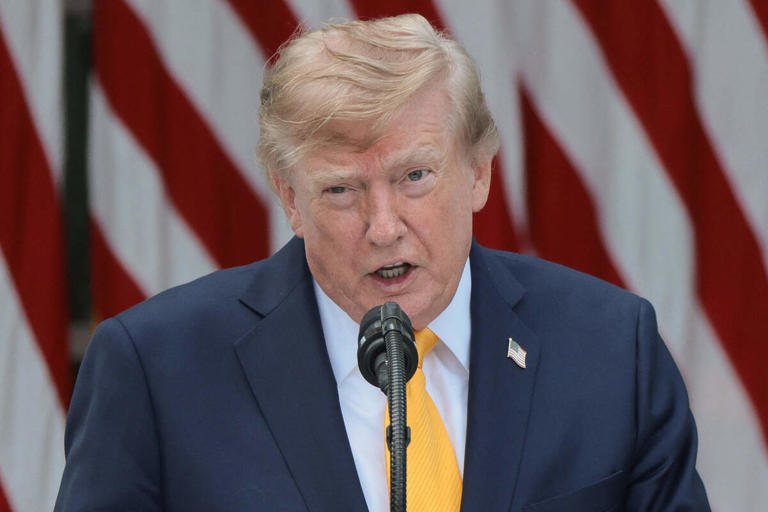 Trump acusa a Canadá de quebrar empresas de EEUU
