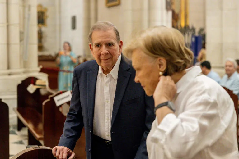 Edmundo González y petróleo venezolano: 1 alerta clave en 2026