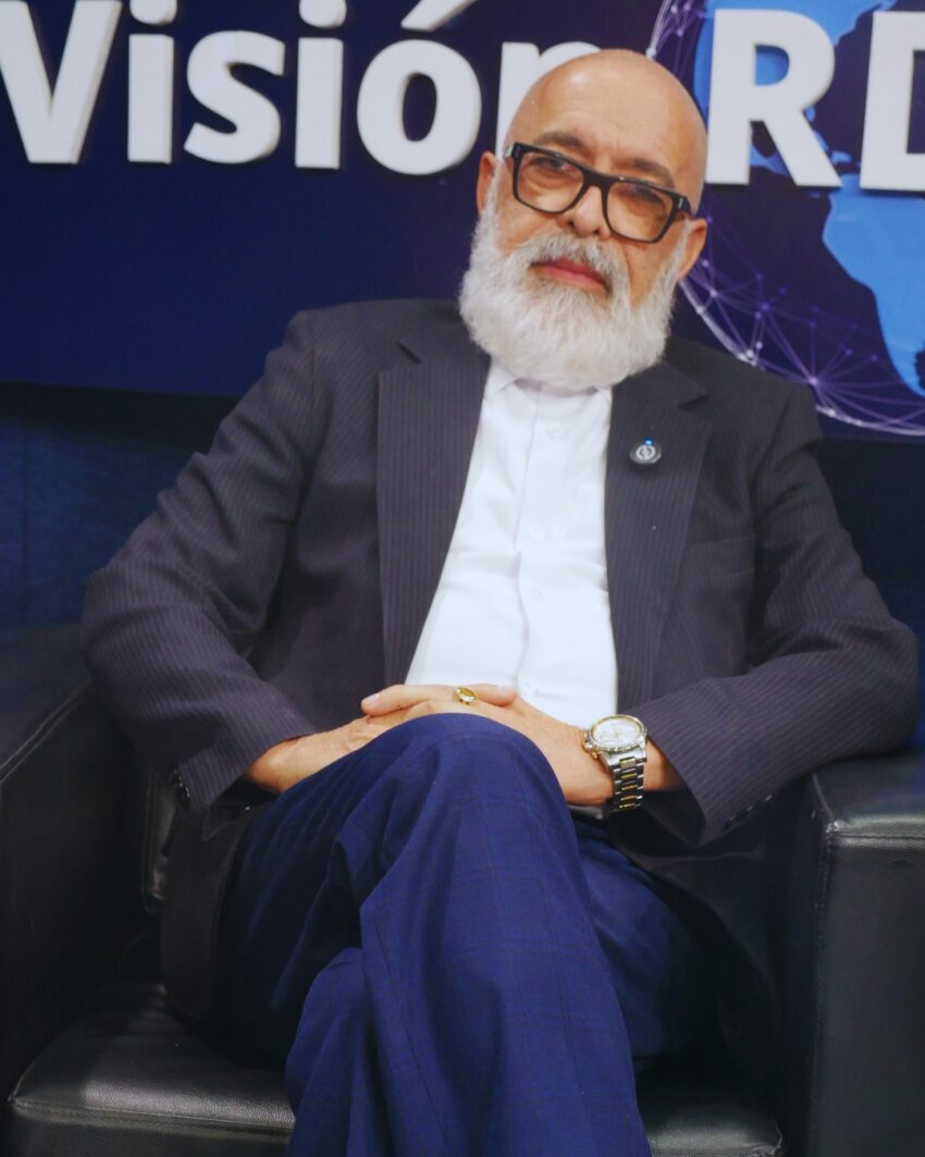 Ángel Martínez y Alofoke