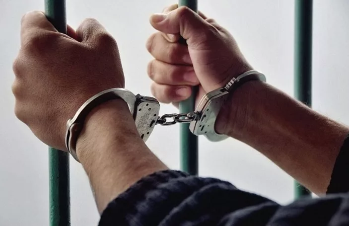 Hasta 30 años de cárcel para padres o tutores que abandonen a sus hijos en nuevo Código Penal