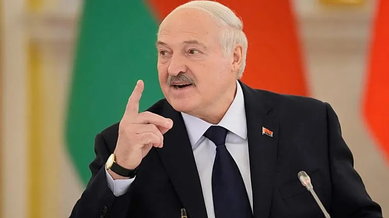 Apagón informativo total: Bielorrusia prohíbe Euronews y amenaza con duras sanciones a quienes lo consuman