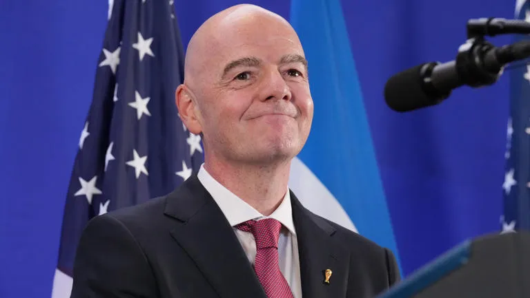 La polémica ambición de Gianni Infantino: el controvertido plan que estuvo a punto de sacudir los cimientos de la FIFA