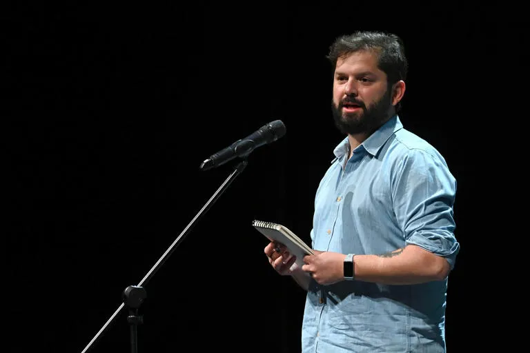 Gabriel Boric reactiva su presencia pública y liderazgo político en Chile