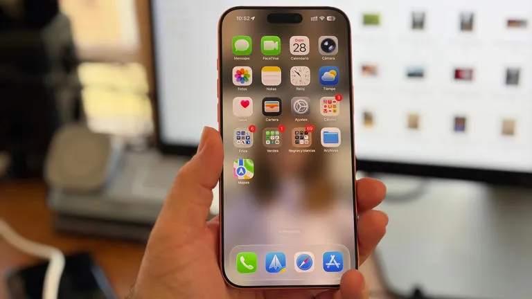 Las cinco costumbres cotidianas que reducen el rendimiento de un telfono mvil recin comprado