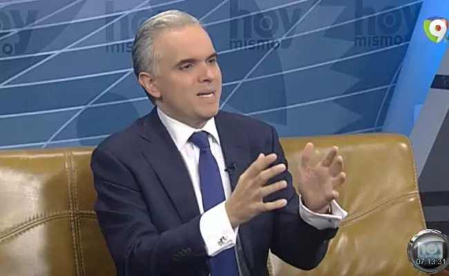 Luis Miguel De Camps exige reforzar la formación docente durante juramentación en Isfodosu