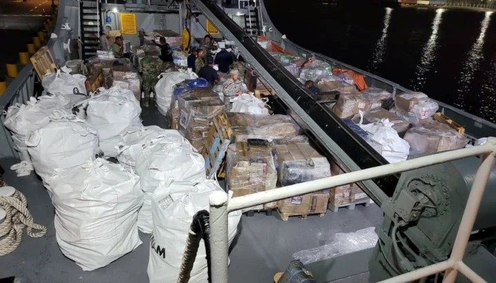 R. Dom. envía 50 toneladas de ayuda humanitaria a Colombia