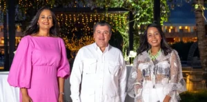 Diseñadores en desfile de bodas