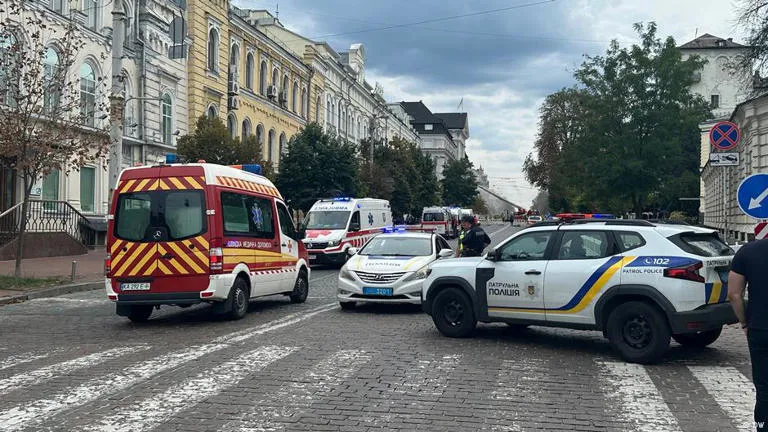 dron ruso impacta sede central en Kiev y deja 7 heridos: alerta