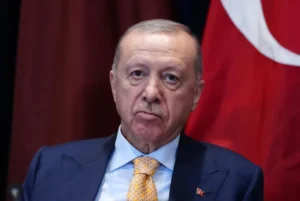 Base militar en Irak: Acuerdo Clave con Turquía
