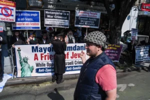Plan para combatir el antisemitismo