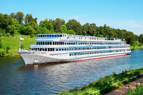 Mosturflot presenta cruceros de otoño en 2026