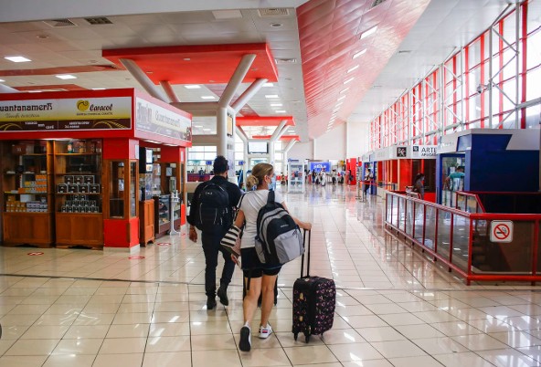 Cuba recibe otro golpe de USA con nuevas medidas contra los viajes