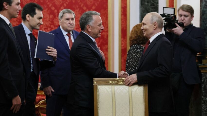El Kremlin se pronuncia sobre las negociaciones con Witkoff y Kushner