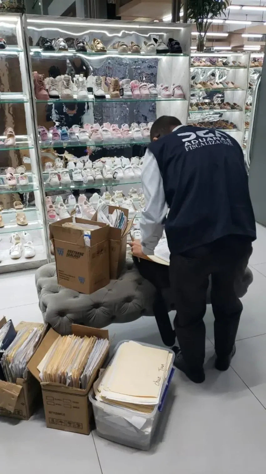 Comercios chinos dejaban de pagar RD$1,652 millones al Estado