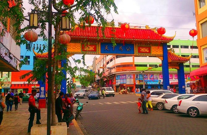 Negocios chinos en RD generan alerta por expansión comercial en 2026