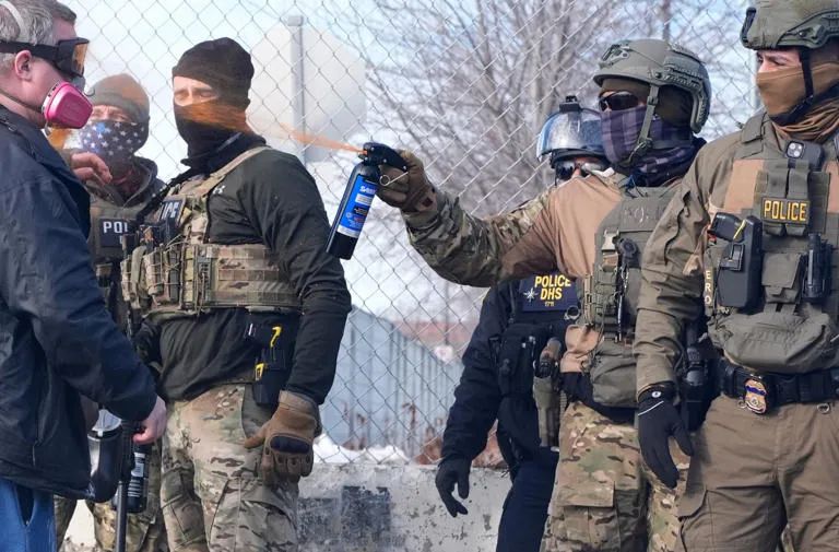 Operativos de ICE