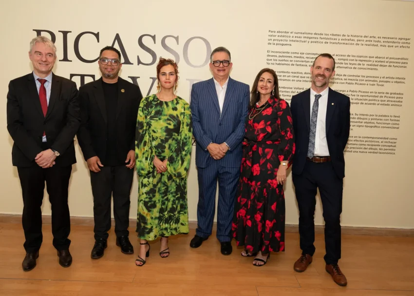 Exposición de Picasso y Tovar en la Alianza Francesa