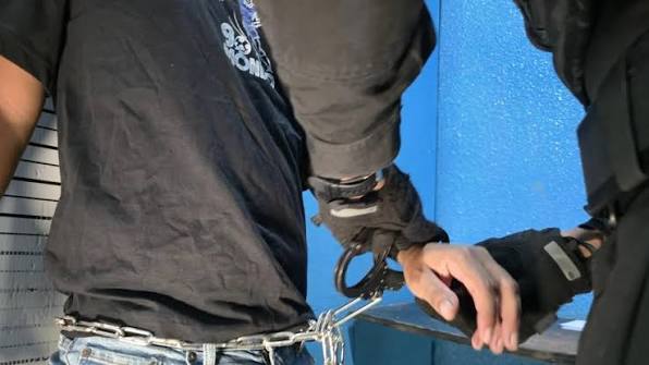 Extraditan a EU pareja acusada sextorsión y acoso cibernético