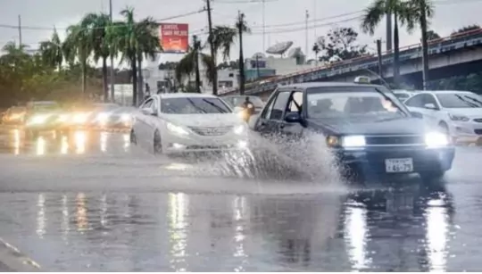 Indomet anuncia aguaceros y mantiene 7 provincias en alerta