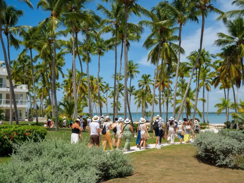 Agentes de viajes reciben especialización turística en República Dominicana