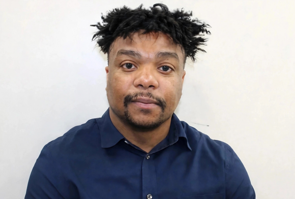 Acusan en NY a un dominicano de irregularidades electorales
